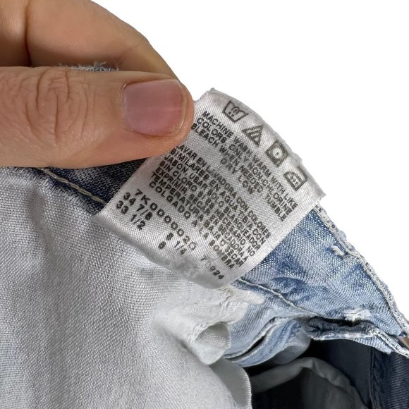 Vintage 90s Light Waist Relaxed Distressed Shorts 12 - Picture 4 of 11